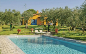 Awesome Home In Buggiano Pt